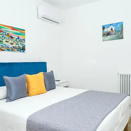 Trani - Close To The & Beautiful Garden