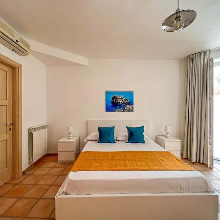 Trani - Close To The & Beautiful Garden Ischia