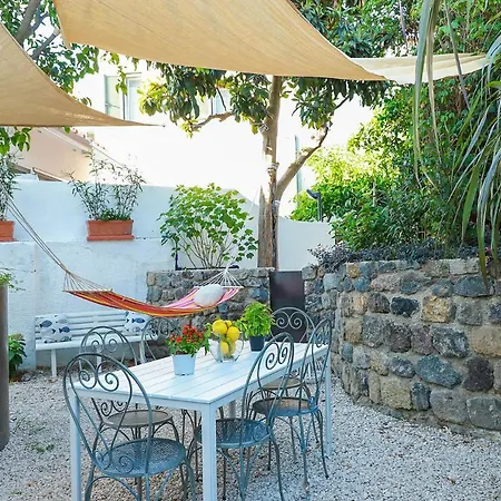Apartment Trani - Close To The & Beautiful Garden *