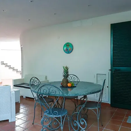 Trani - Close To The & Beautiful Garden * Ischia