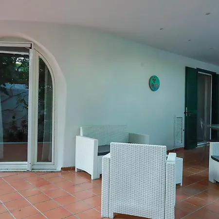 Trani - Close To The & Beautiful Garden Apartment *